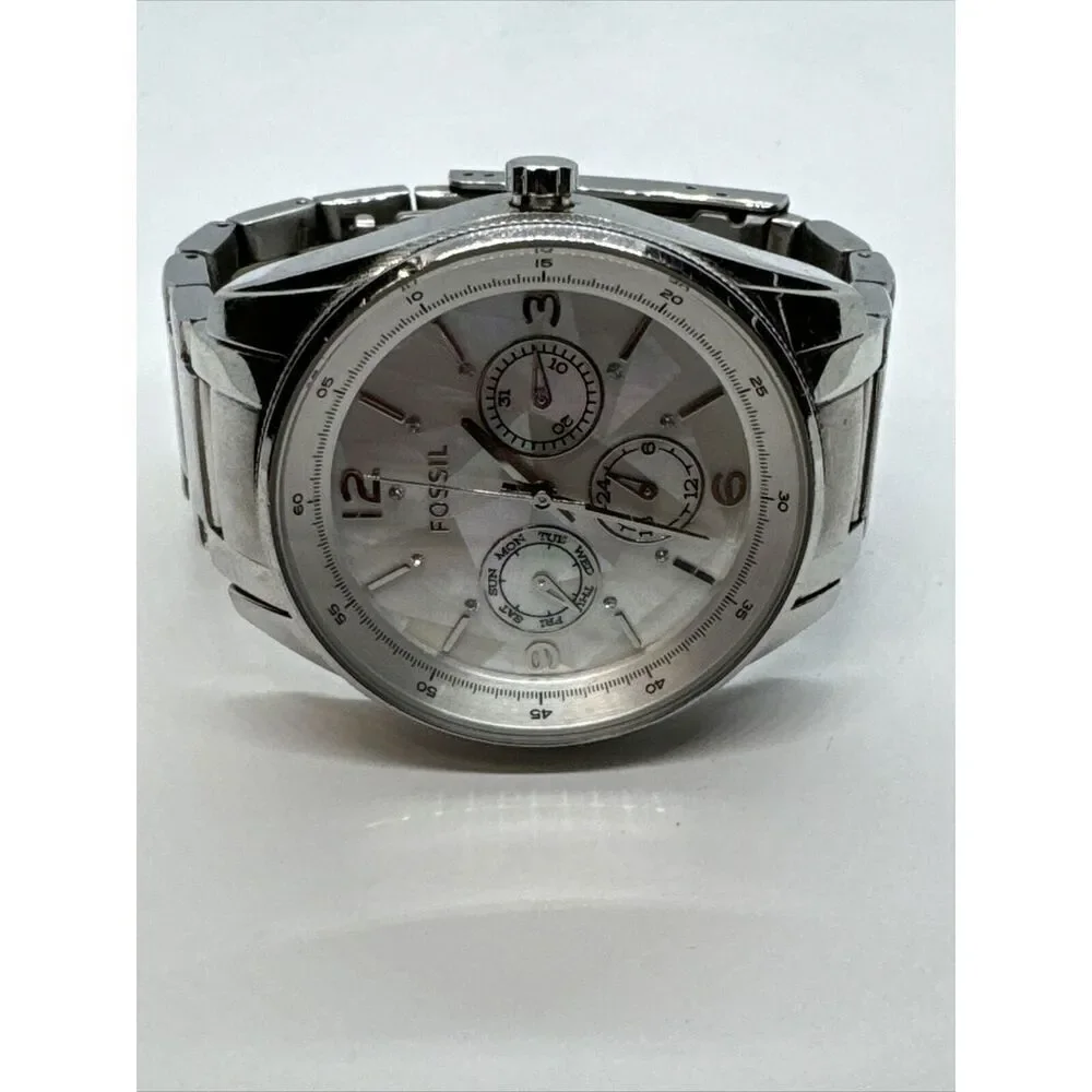 Fossil Justine BQ3102 Men Silver Stainless Steel Analog Dial Wrist Watch JNA338